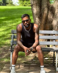 hardik pandya full photo