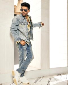 wallpaper guru randhawa photo