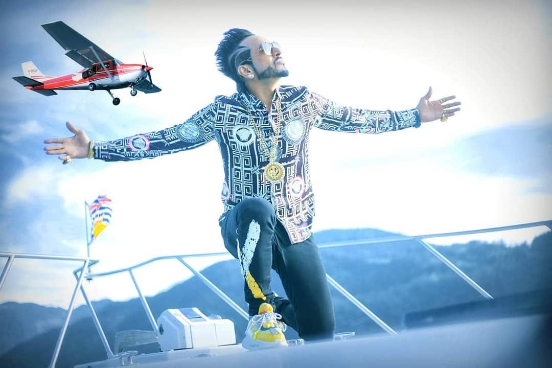 Jazzy B images