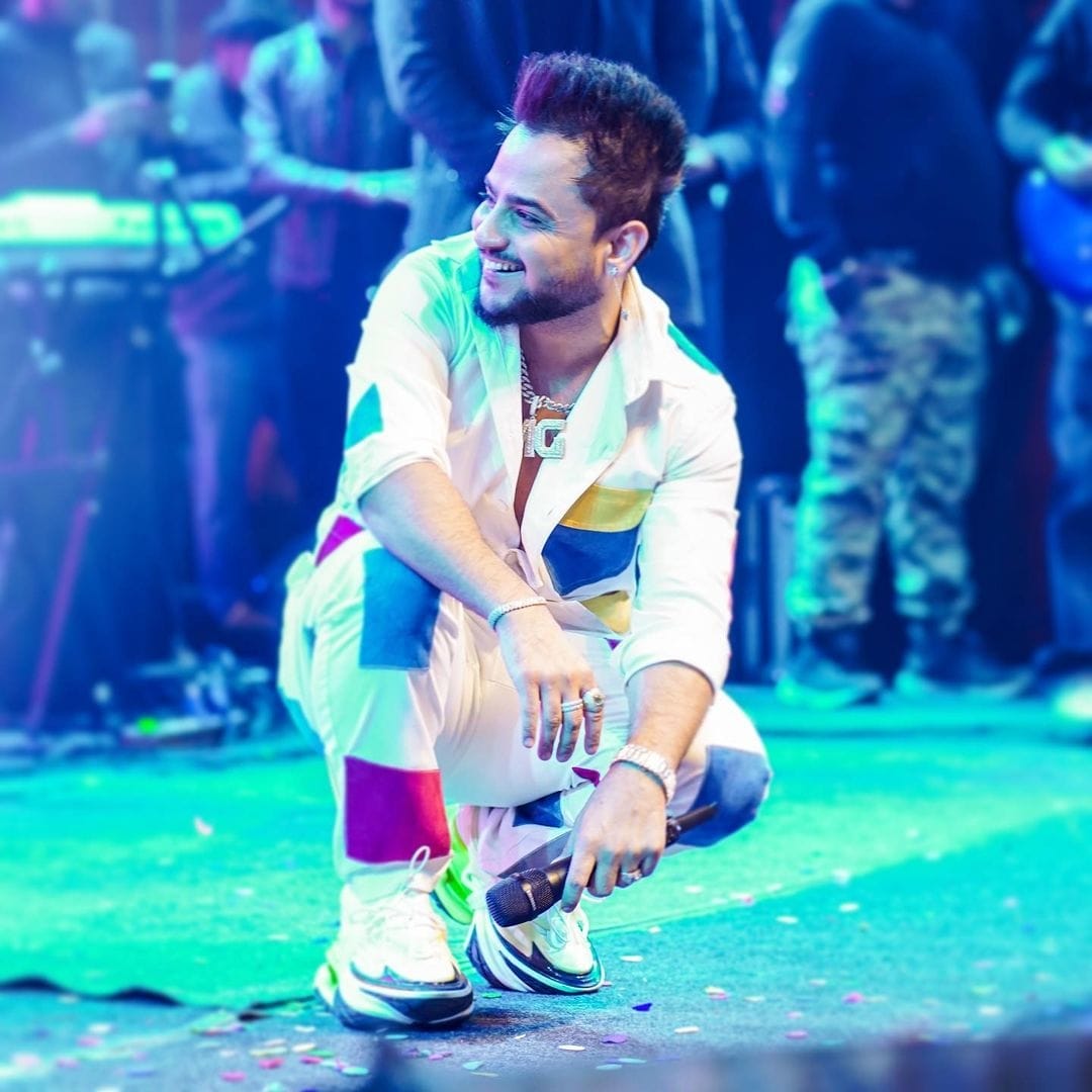 millind gaba HD wallpapers