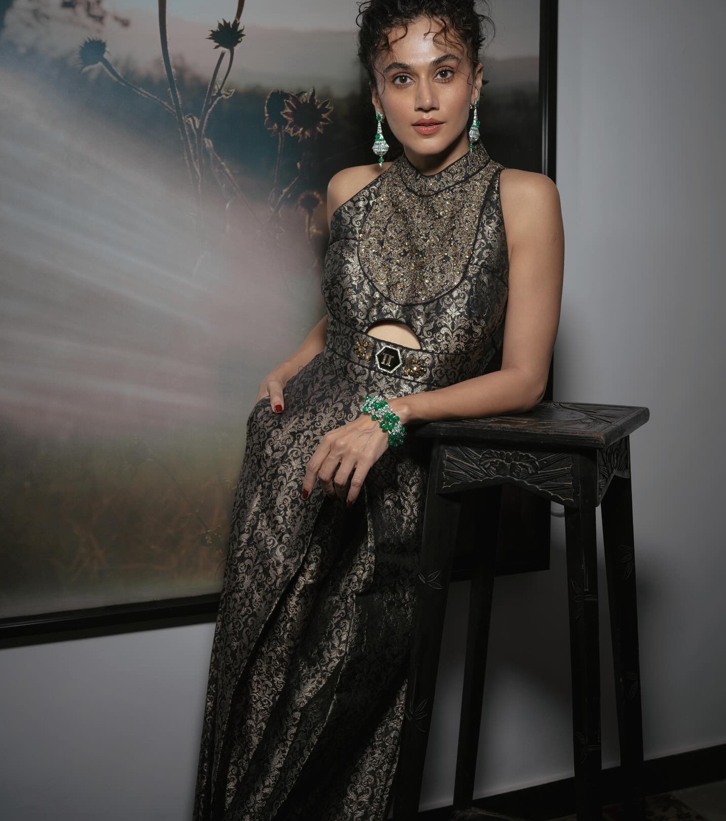 taapsee pannu hd wallpaper photo