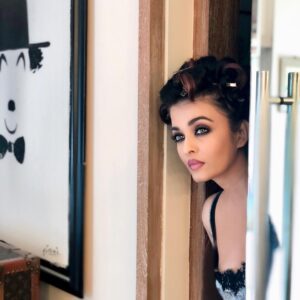 aishwarya rai latest pics with daughter