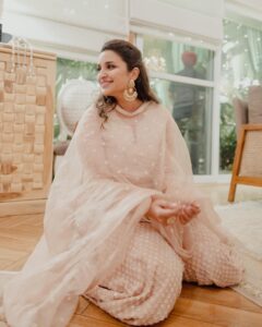 parineeti chopra marriage pics