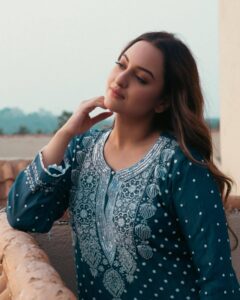 sonakshi sinha gym photo